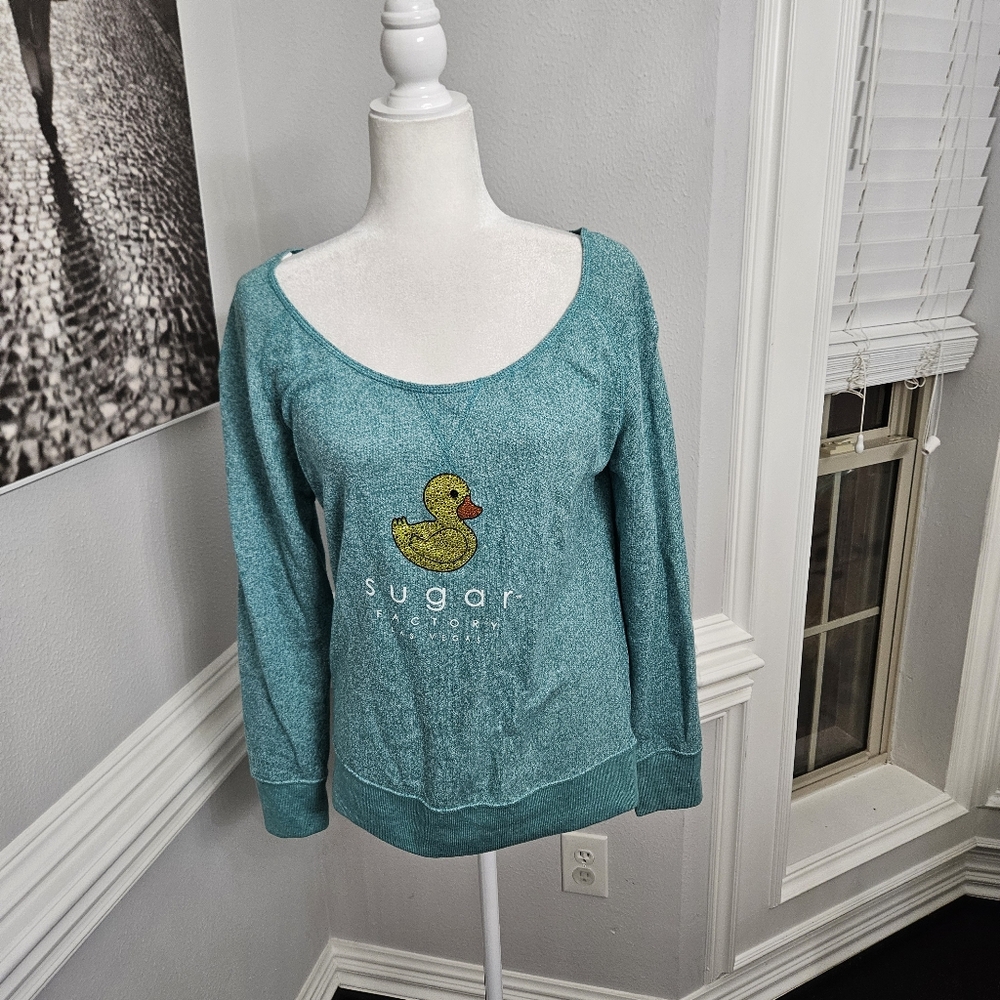 Sugar Factory Las Vegas sweater size large